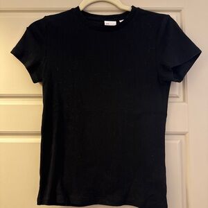 Aritzia Black Short Sleeve Tee